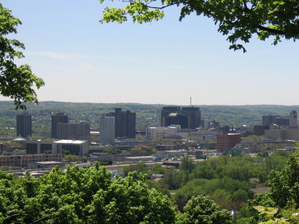 Syracuse, NY: Syracuse, NY: Skyline showing half of downtown