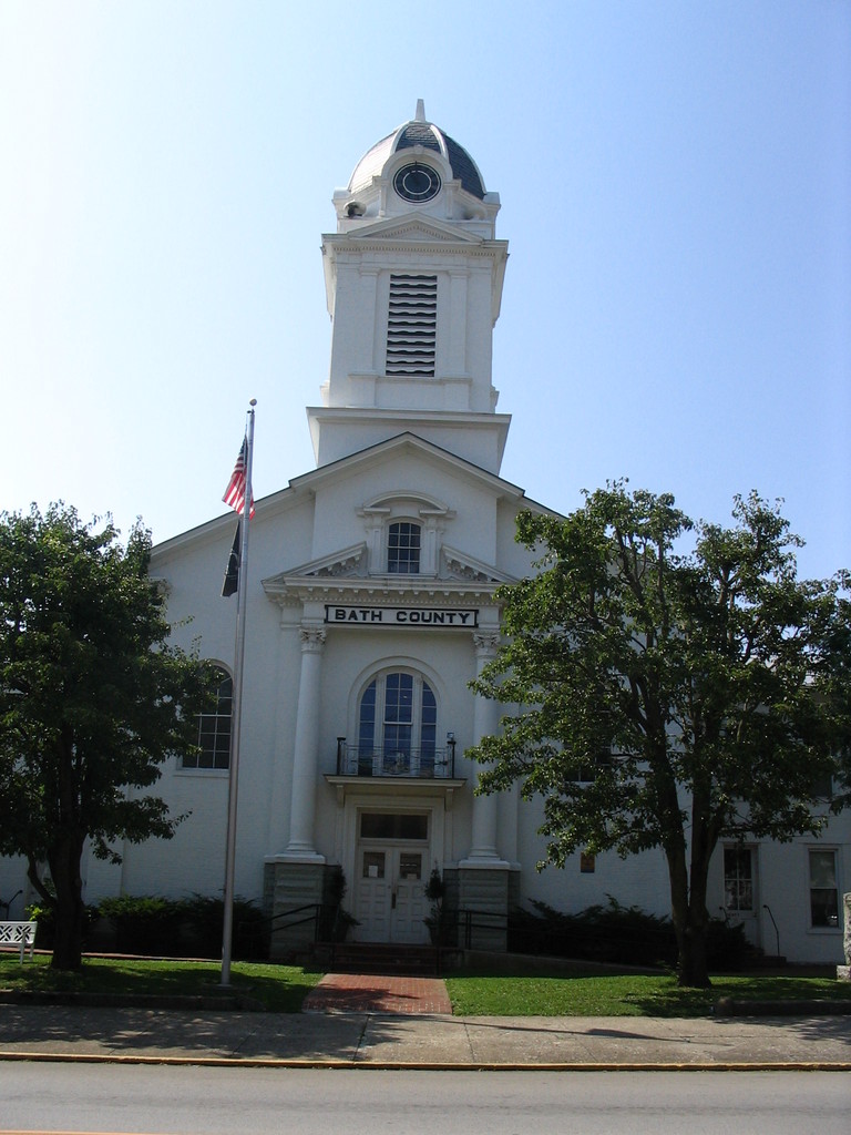 Owingsville, KY: bath county courthouse built 1868