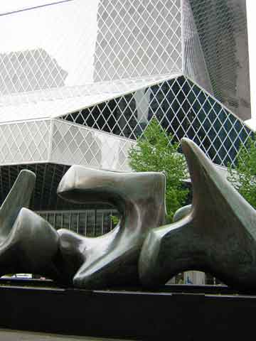 Seattle, WA: Henry Moore sculpture against new Seattle Library