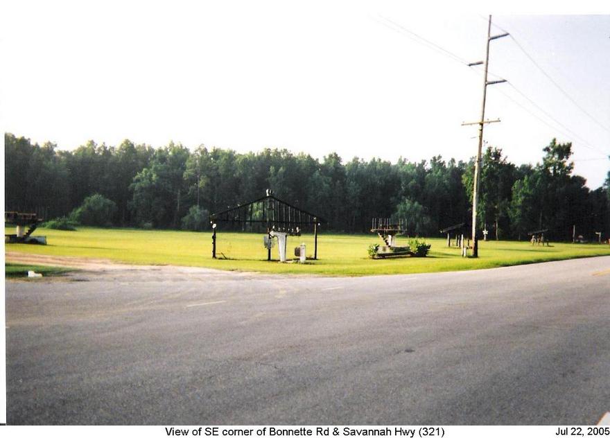 Norway, SC: Bonnette Rd & Savannah Hwy looking southeast