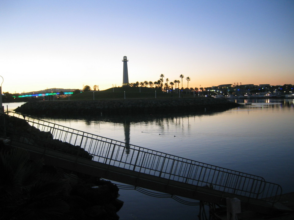 Long Beach, CA: Long Beach's beautiful sunset from Seaport Village