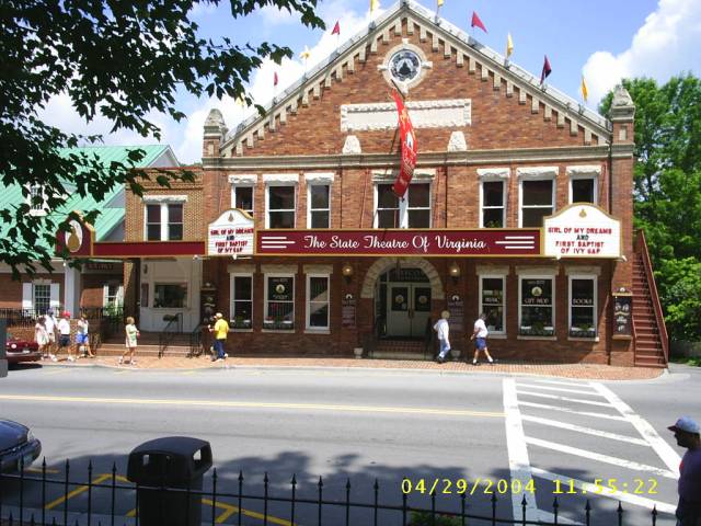 Abingdon, VA: The World Famous Barter Theatre-Downtown Abingdon, Virginia