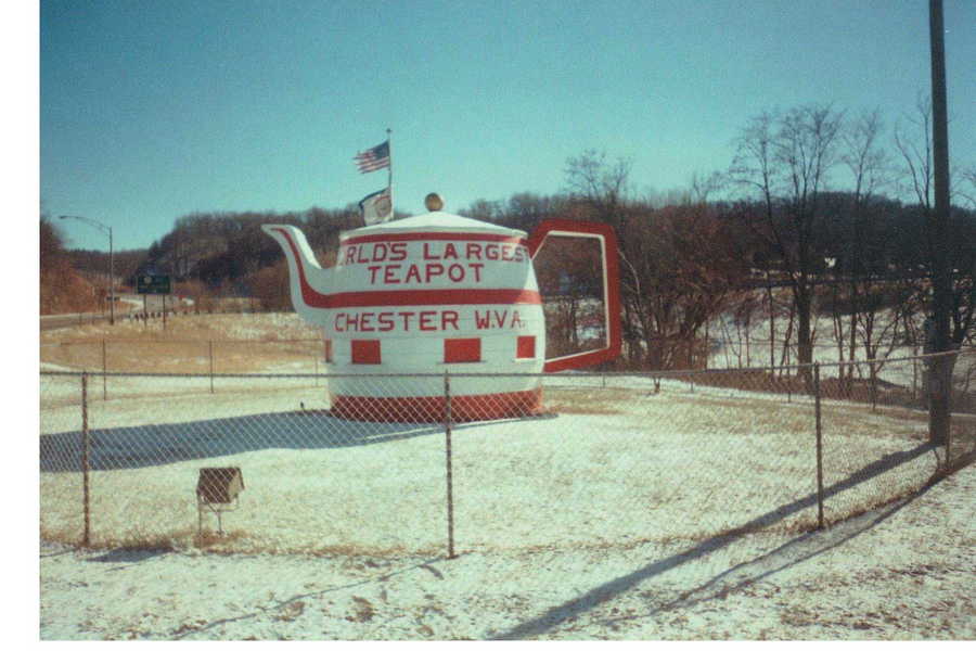 Chester, WV: World's Biggest Teapot