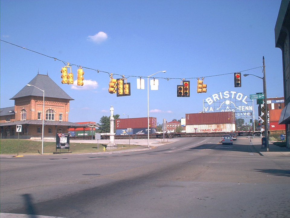 Bristol, TN: Bristol train station