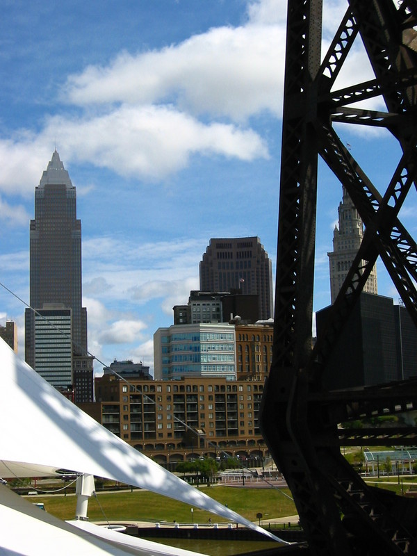Cleveland, OH: old railroad bridge with skyline