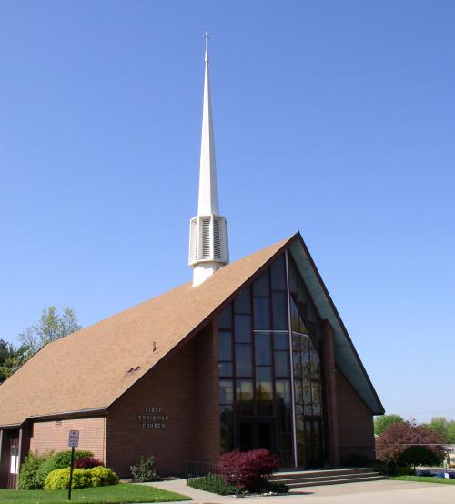 Columbiana, OH: First Christian Church in Columbiana