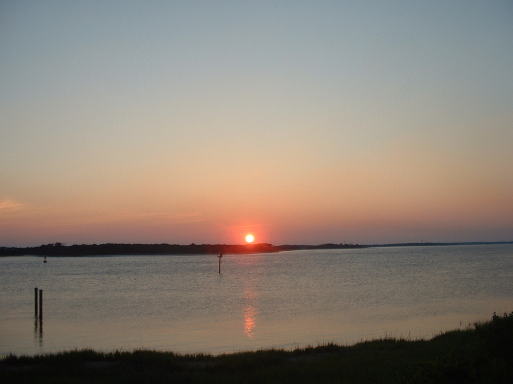 Yulee, FL: The sun sets across the Amelia River, Yulee/Fernandina Beach FL