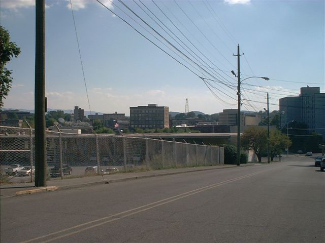 Bristol, TN: Downtown Bristol, TN-VA (September 2005)