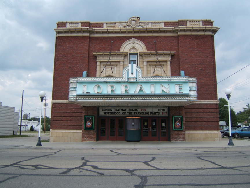Hoopeston, IL: Lorraine Theater in Hoopeston, Illinois