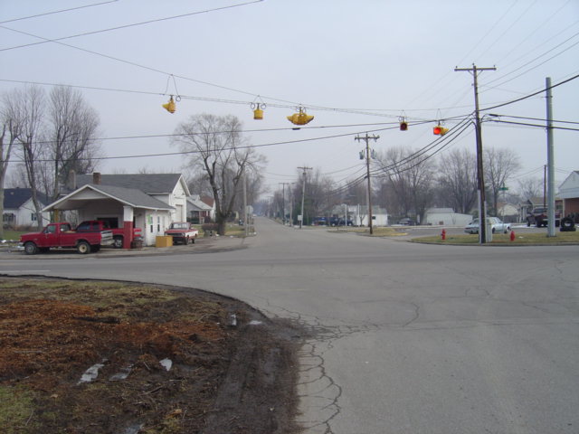 Trafalgar, IN: Intersection of State Hwy 135 and Pearl Street viewing East