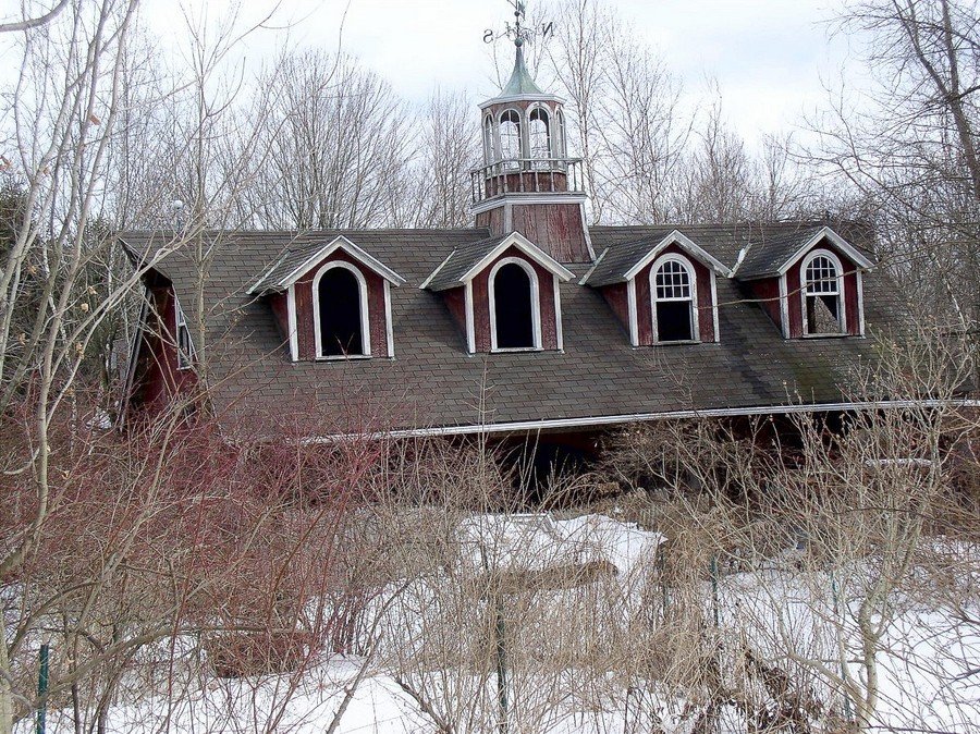 Granby, CT: GRANBY, CT - NORTH GRAMBY SECTION - BARN