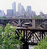 Minneapolis, MN: minneapolis from the bridge