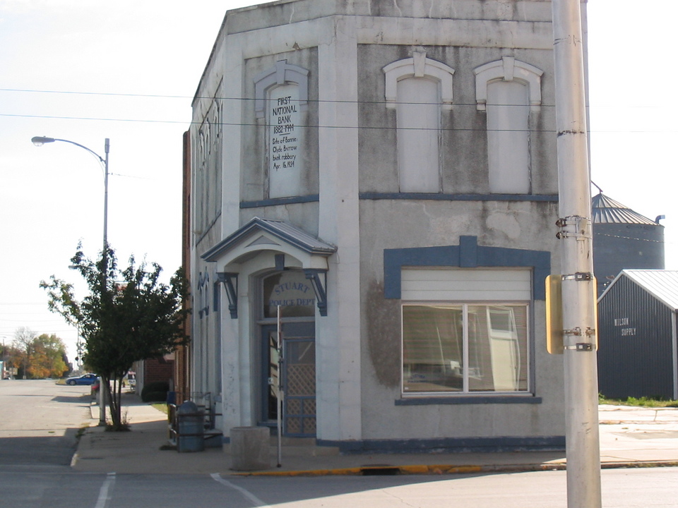 Stuart, IA: Bank robbed by Bonie & Clyde, 1934, Now the police sation