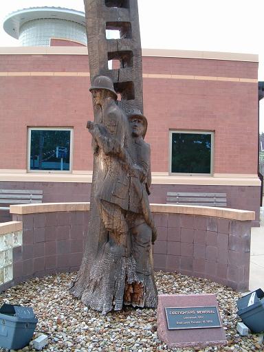 Lakewood, OH: Firefighter's Memorial Monument, located in front of City of Lakewood Fire Station No. 1, 14601 Madison Ave.