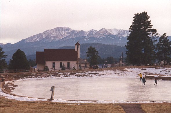 Woodland Park, CO: Looking towards Pikes Peak from Memorial Park, downtown Woodland Park