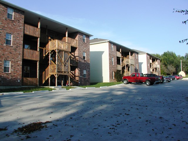Richmond, MO: Riverport Apartments