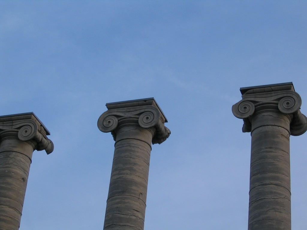 Columbia, MO: the columns