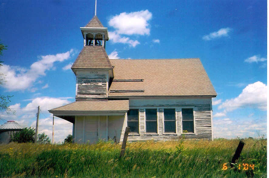 Blakesburg, IA: The Wellman School circa 1909