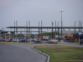 Brownsville, TX : The US/Mexico Border Between Brownsville, TX And ...