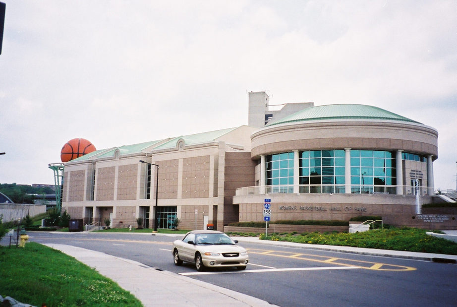 Knoxville, TN: The Women's Basketball Hall of Fame