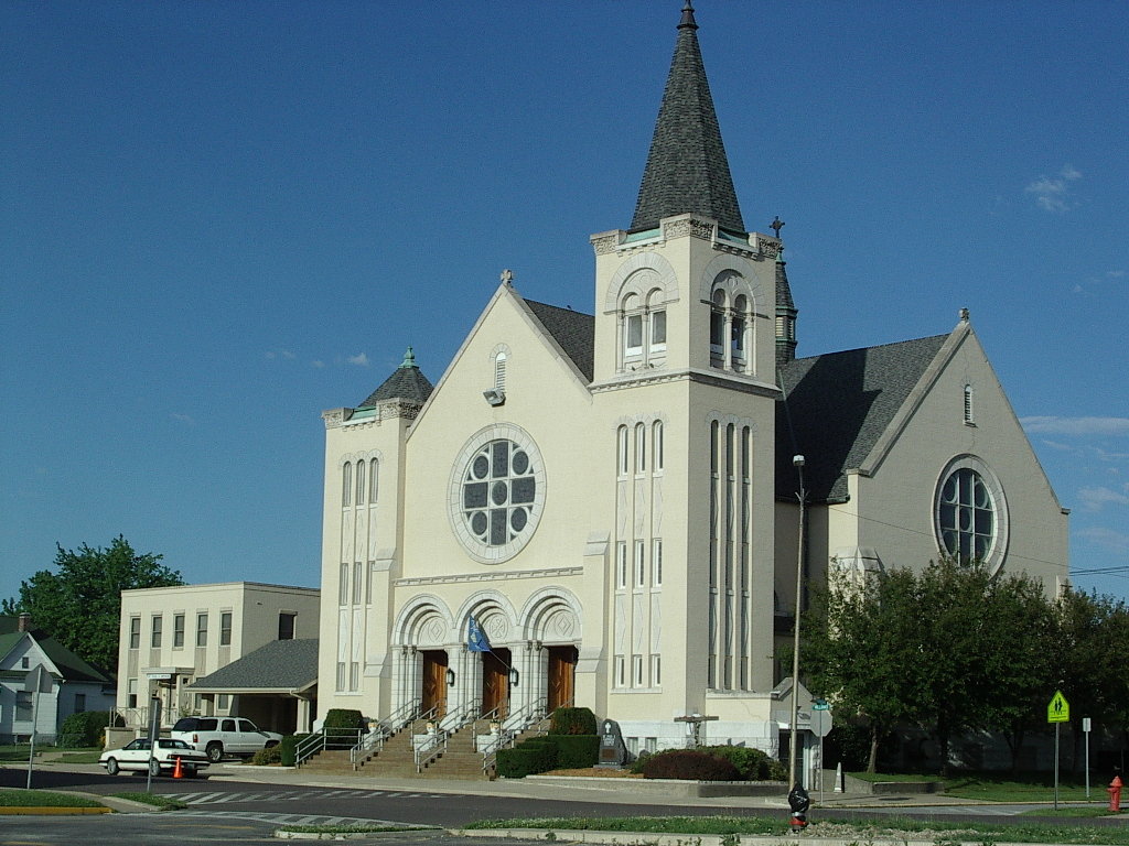 Moberly, MO: St. Pius X Catholic Church