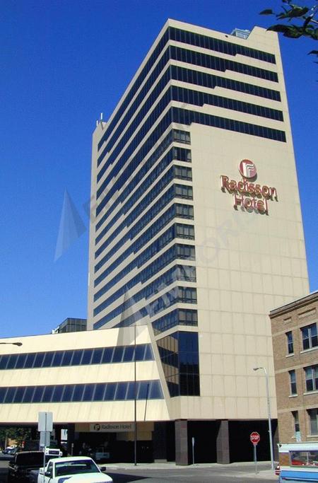 Fargo, ND: Fargo's tallest building: the Radisson Hotel