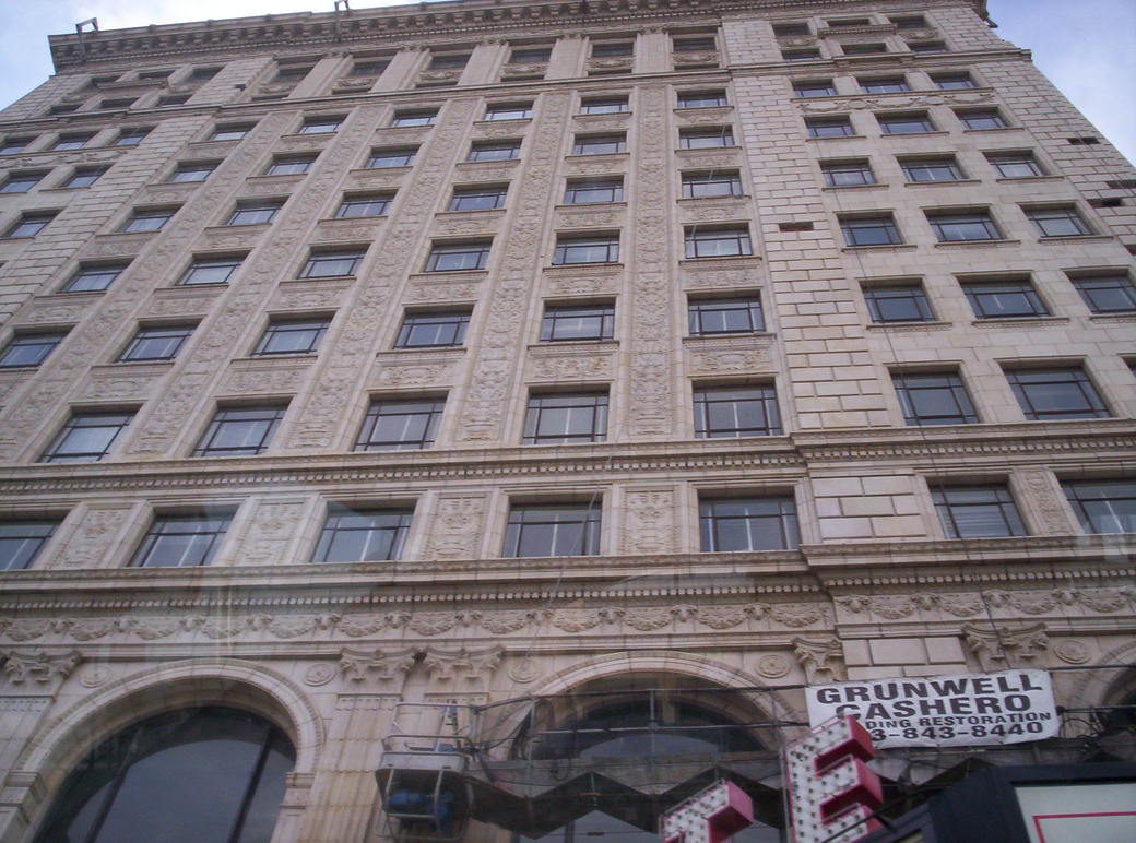 Detroit, MI: The Palms Building and State Theatre.