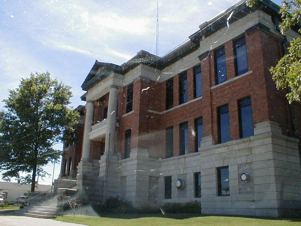 Nowata, OK: Nowata County Courthouse