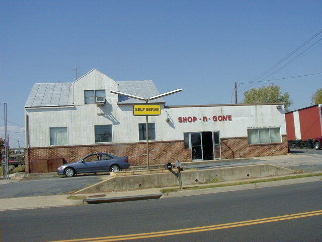 Weyers Cave, VA: Shop N Gone