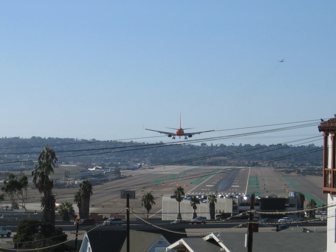 San Diego, CA: Jets from Banker's Hill