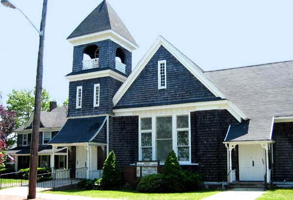 Westhampton Beach, NY: Beach United Methodist Church