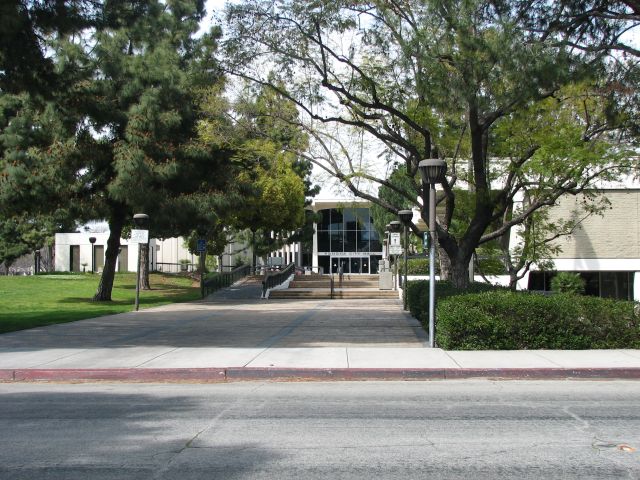 Pomona, CA: Pomona City Hall