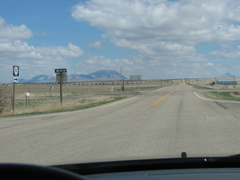 Sunburst, MT: Sunburst Montana at I-15 and 552