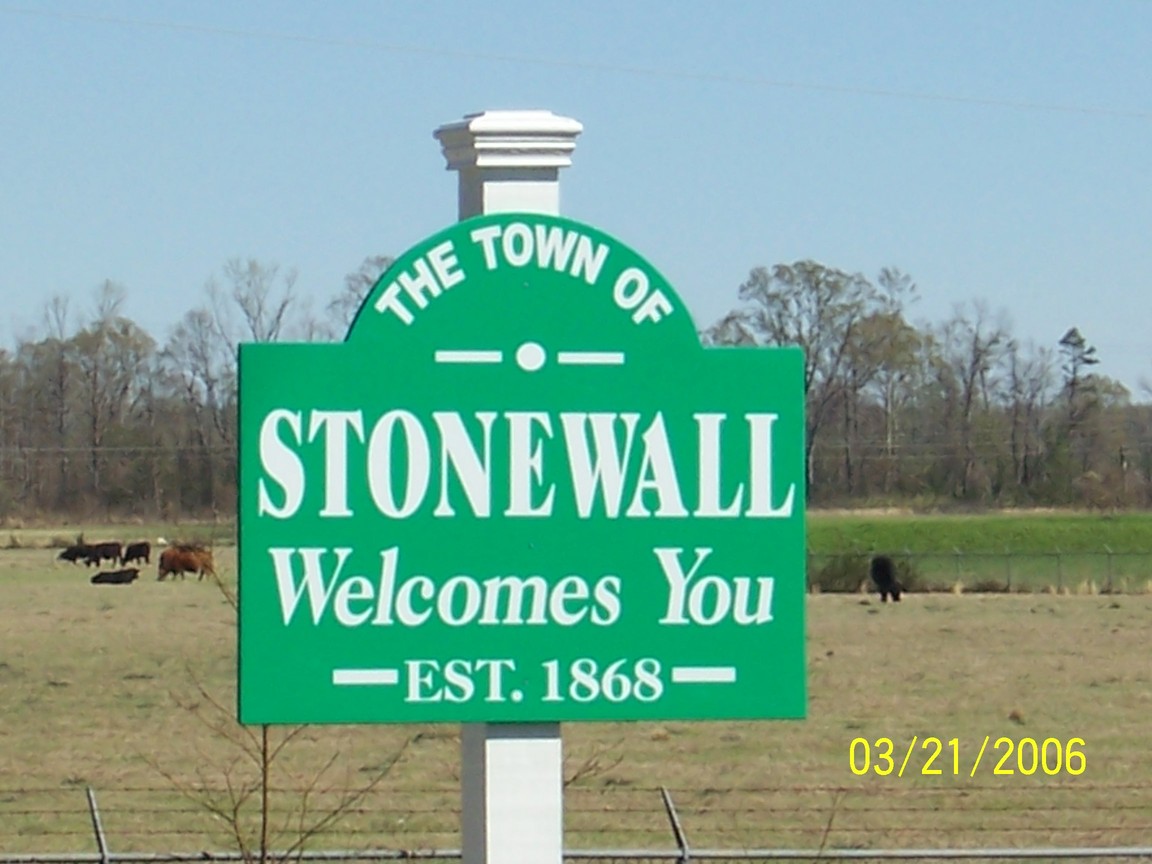 Stonewall, MS: Welcoming you to Stonewall