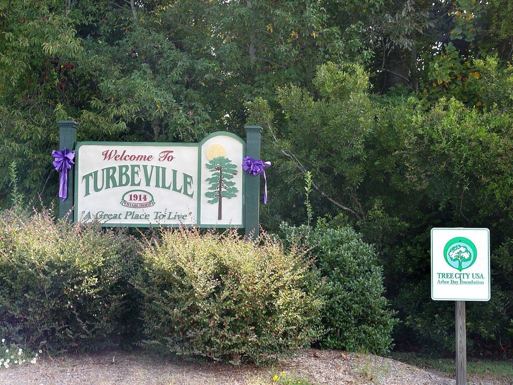 Turbeville, SC: Town Entrance sign on Highway 301s