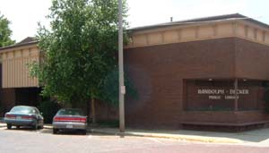 Clyde, KS: this is the clyde library located downtown in clyde kansas