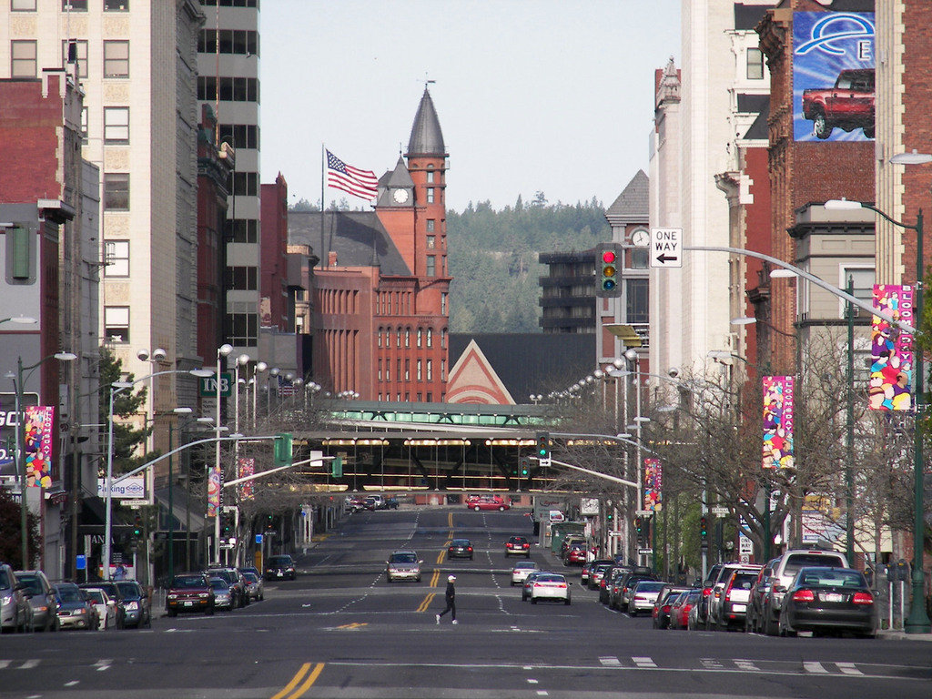 Spokane, WA: Riverside Ave