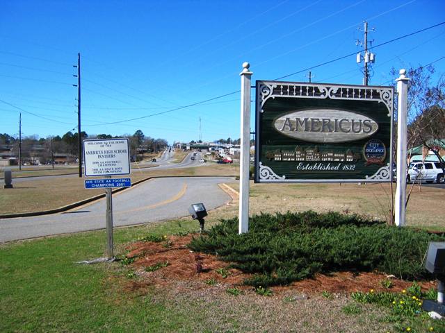 Americus, GA: East side of Americus at US Hwy 280 & GA 27 intersection looking West towards town