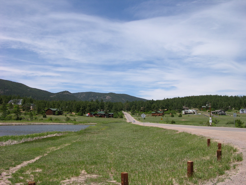 Larkspur, CO: Road to Perry Park