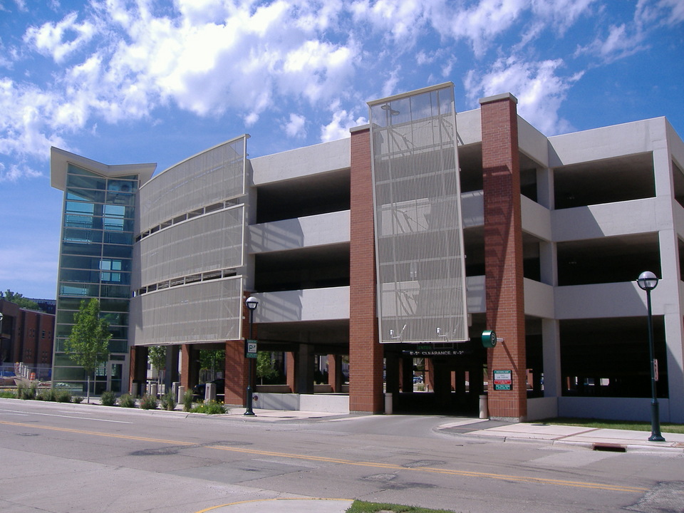 Moline, IL: Parking garage downtown