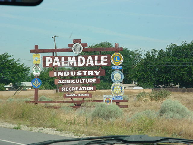 Palmdale, CA: Palmdale information sign