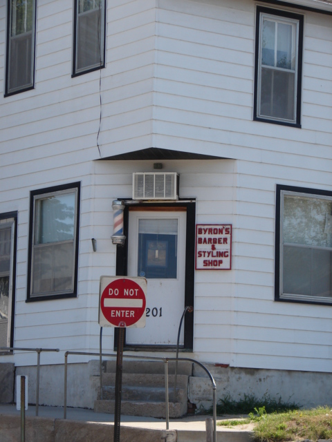 Elkhorn, NE: Barber shop