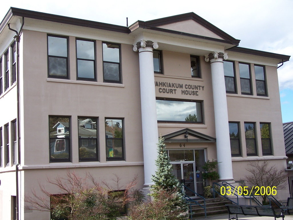 Cathlamet, WA: County Courthouse