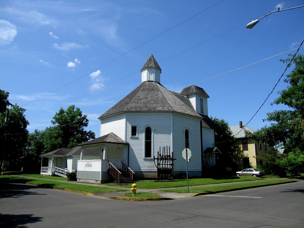 Cottage Grove, OR Old Church photo, picture, image (Oregon) at city