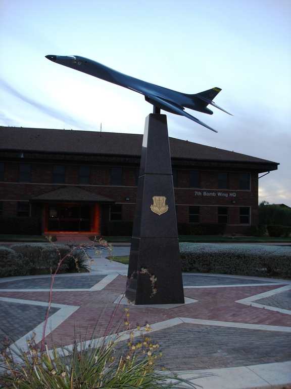 Abilene, TX: Dyess AFB 7th Bomb Wing Headquarters B-1 Statue