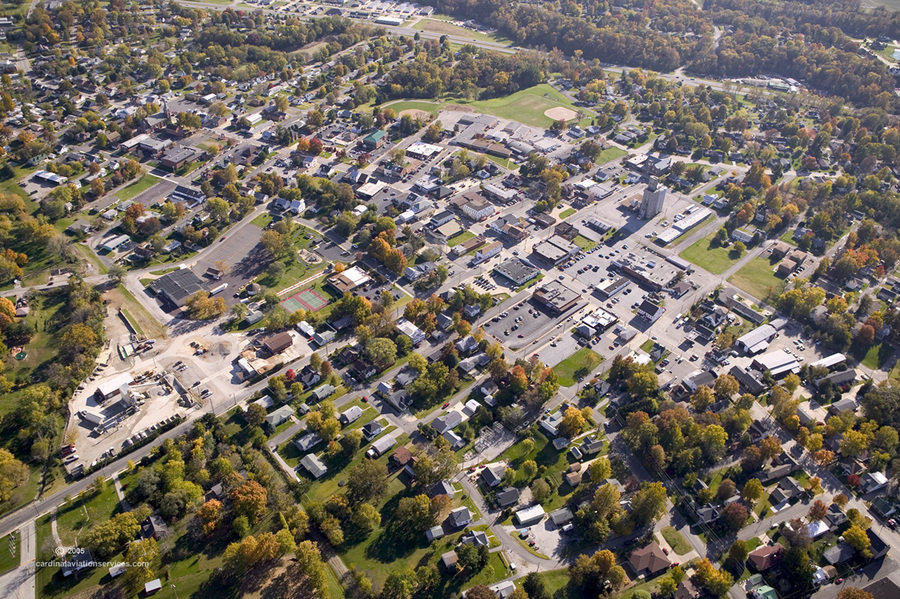 Columbia, IL: Main Street Columbia