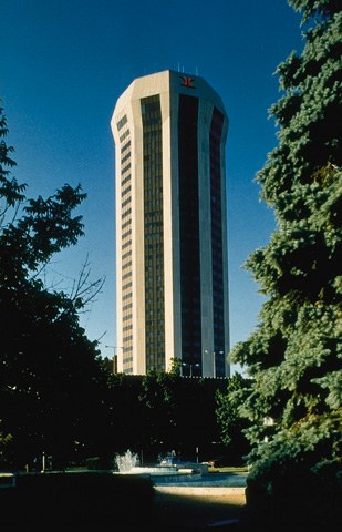 Springfield, IL: View of Hilton hotel Springfield