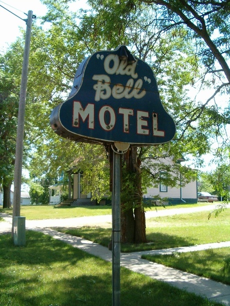 Tripp, SD: Tripp, So.Dakota - 'Old Bell Motel' sign (main st. north of town)