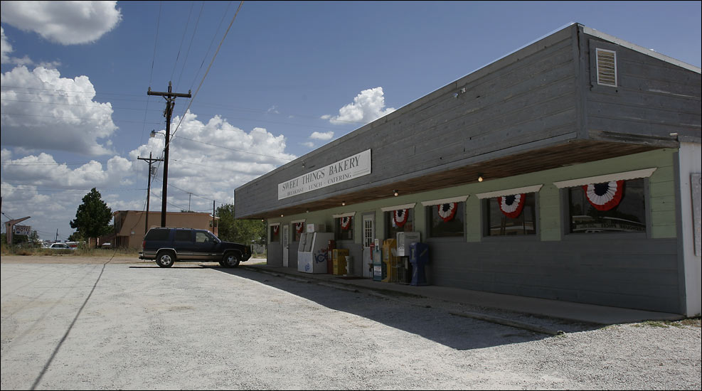 Kingsland, TX: Kingsland popular bakery and Packsaddle motel in distance.