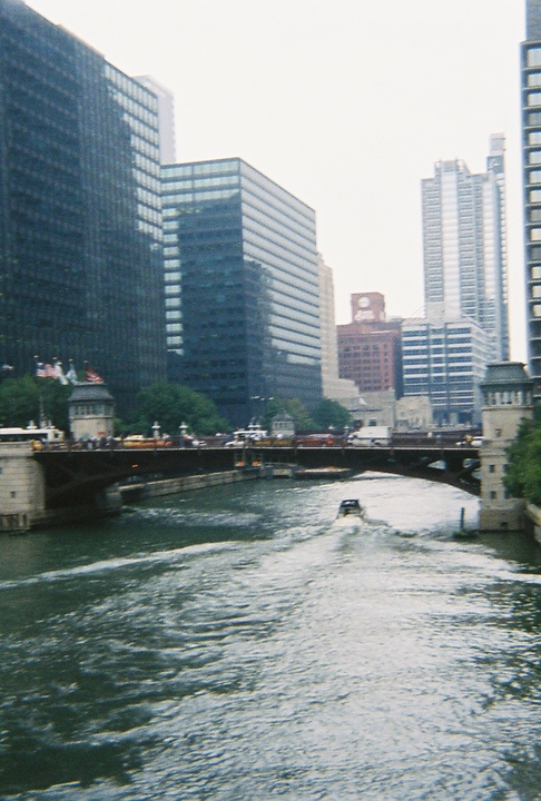 Chicago, IL: Chicago River by the Sears Tower